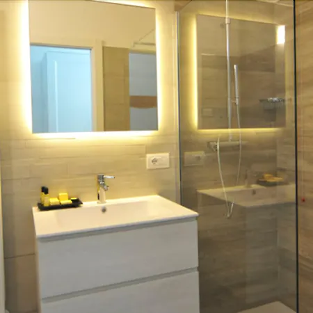 ريزورت لي فيلي 3*