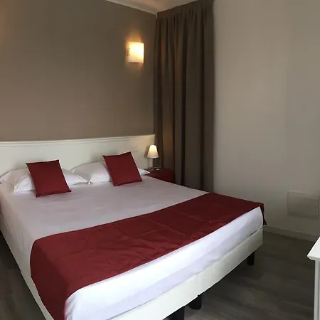ريزورت لي فيلي 3*